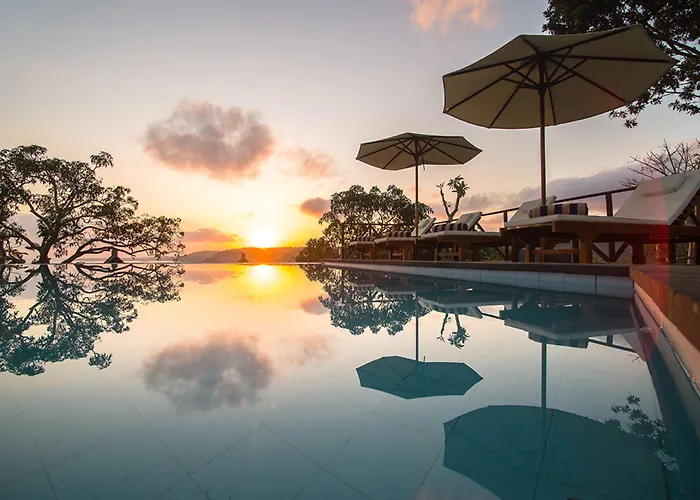 Poh Manis نوسا ليمبونغان